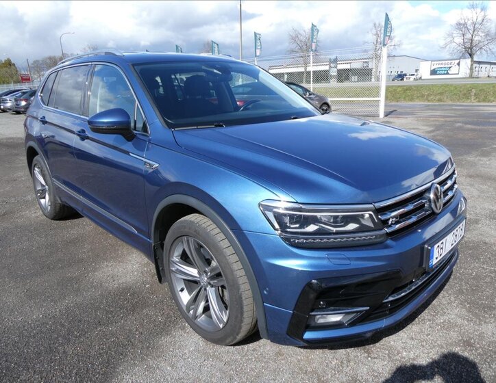 Volkswagen Tiguan Allspace 1