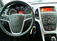 Opel Astra 12