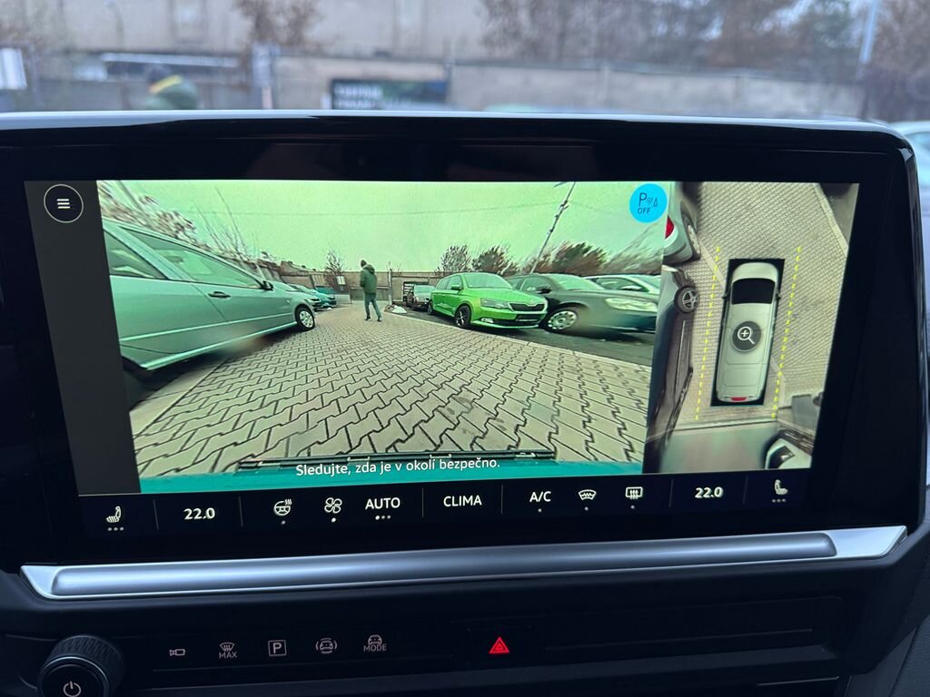 Volkswagen Caravelle