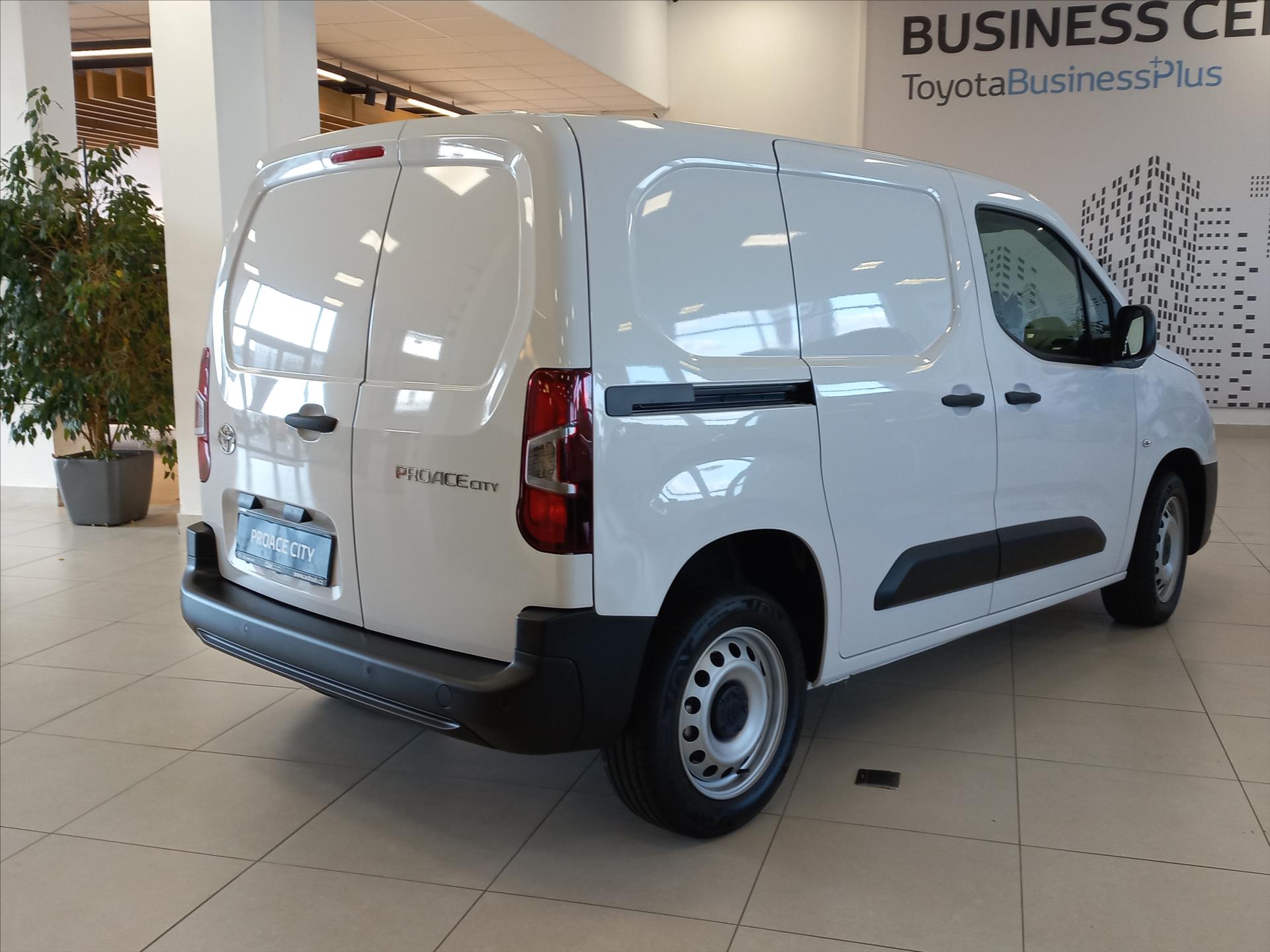 Toyota ProAce City