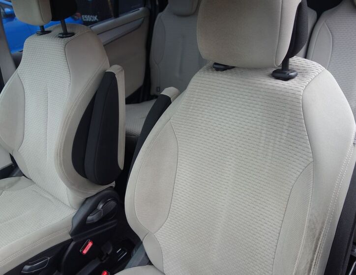 Citroën Grand C4 Picasso 27