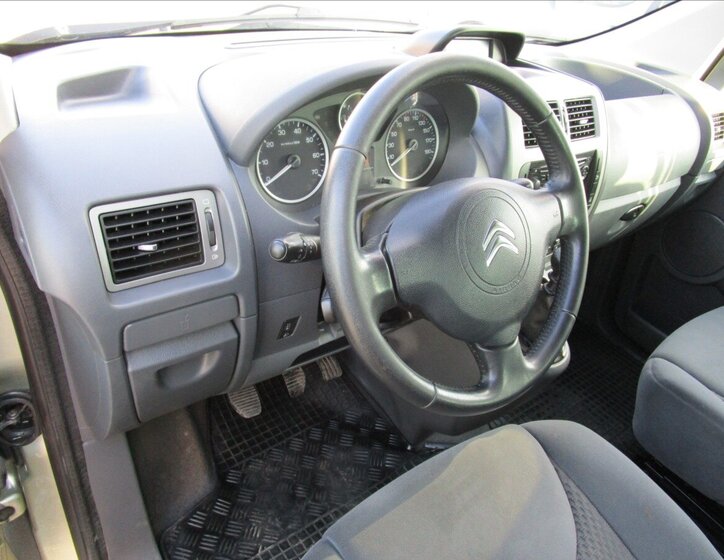 Citroën Jumpy Ostatní 2,0 l 120 kw