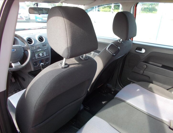 Ford Fusion Kombi 1,4 l 59 kw