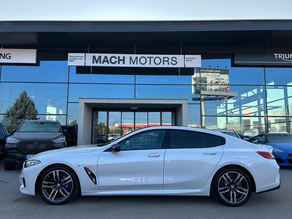 BMW Řada 8 Sedan / Limuzína 3,0 l 245 kw