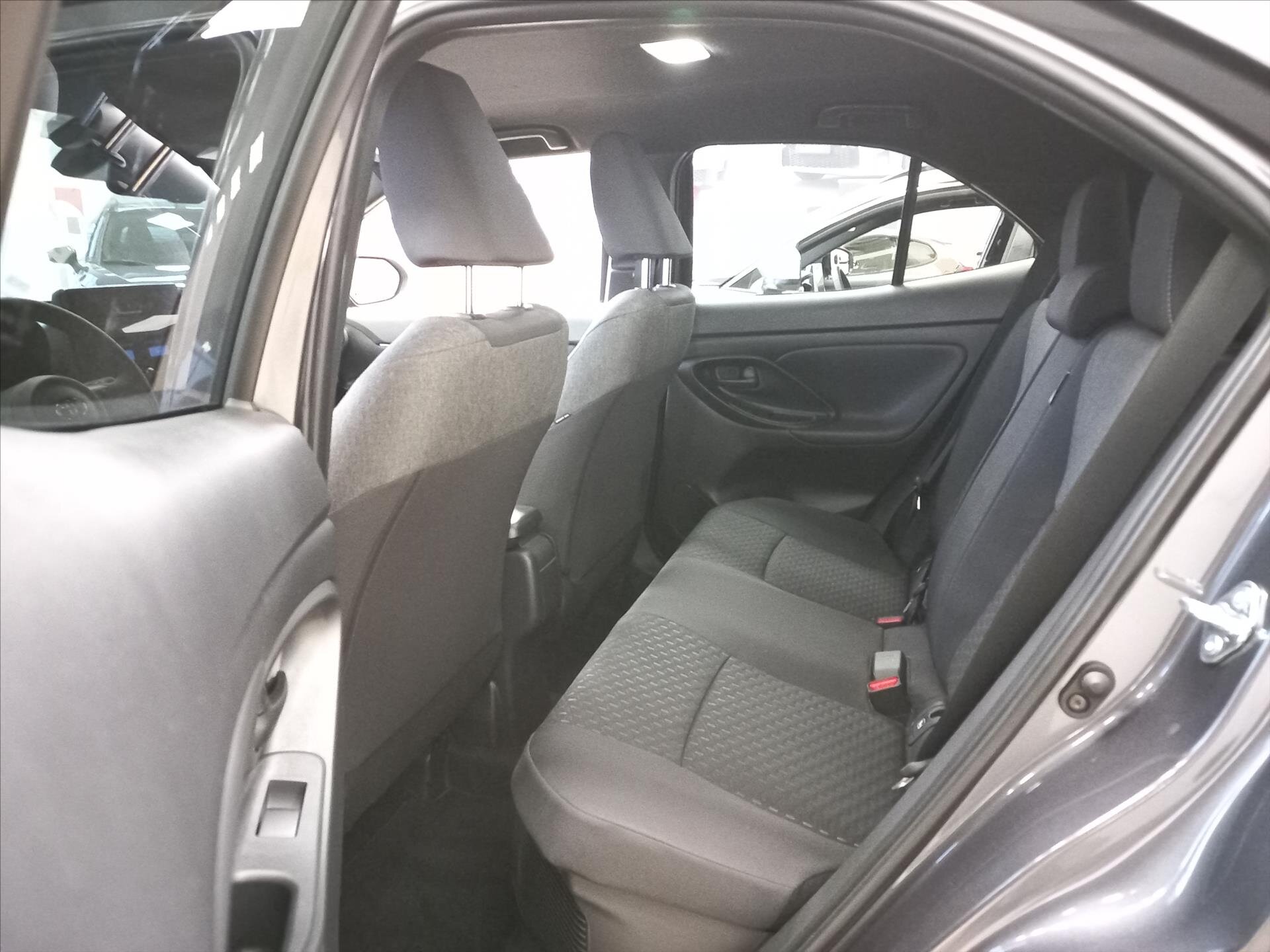 Toyota Yaris Cross CUV / Crossover 1,5 l 68 kw