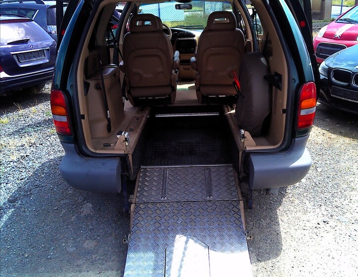 Chrysler Grand Voyager 19