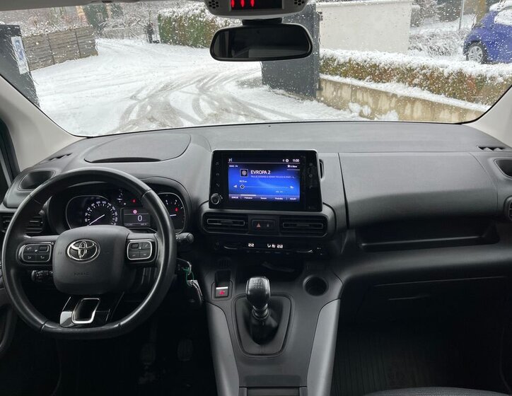 Toyota ProAce City Verso MPV 1,5 l 96 kw