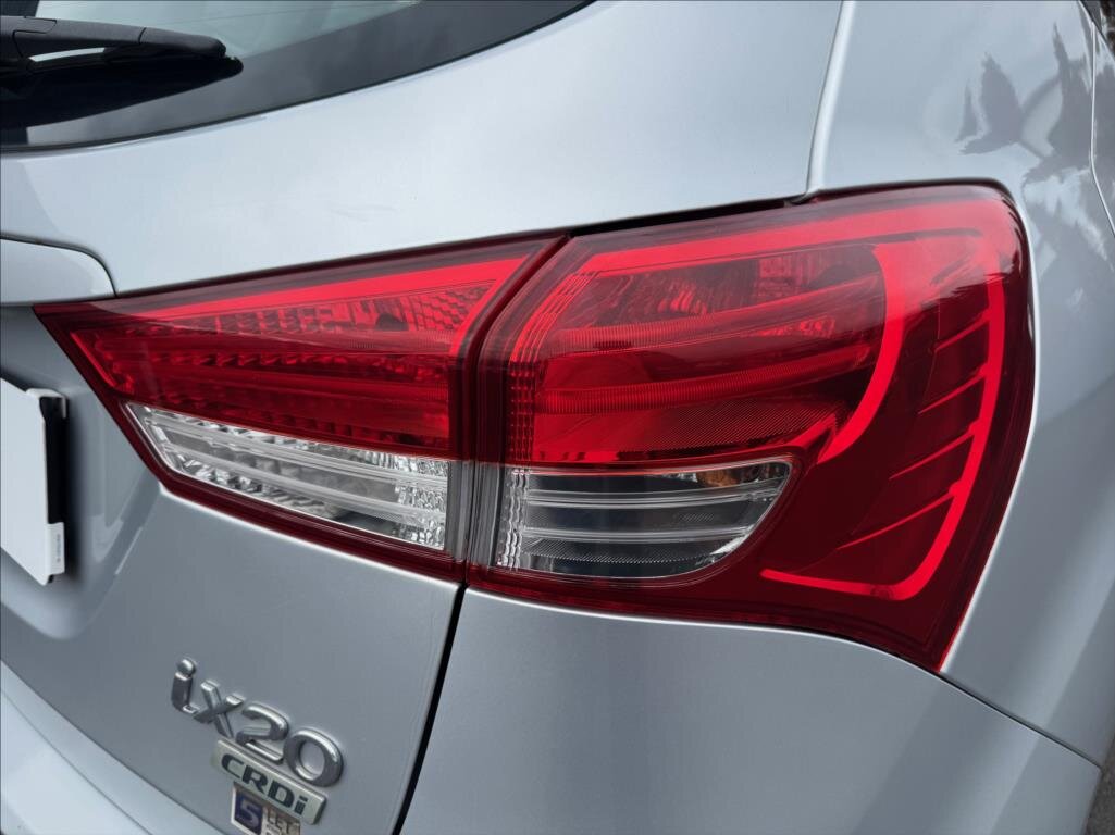 Hyundai ix20 MPV 1,4 l 66 kw