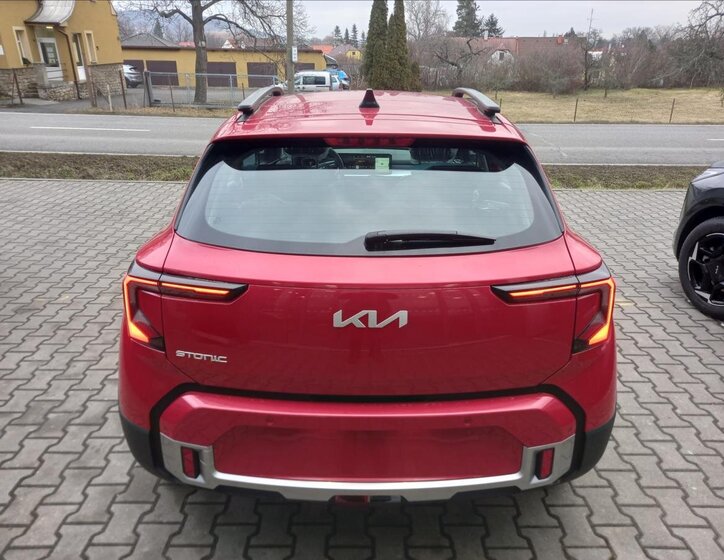 KIA Stonic Hatchback 998,0 74 kw