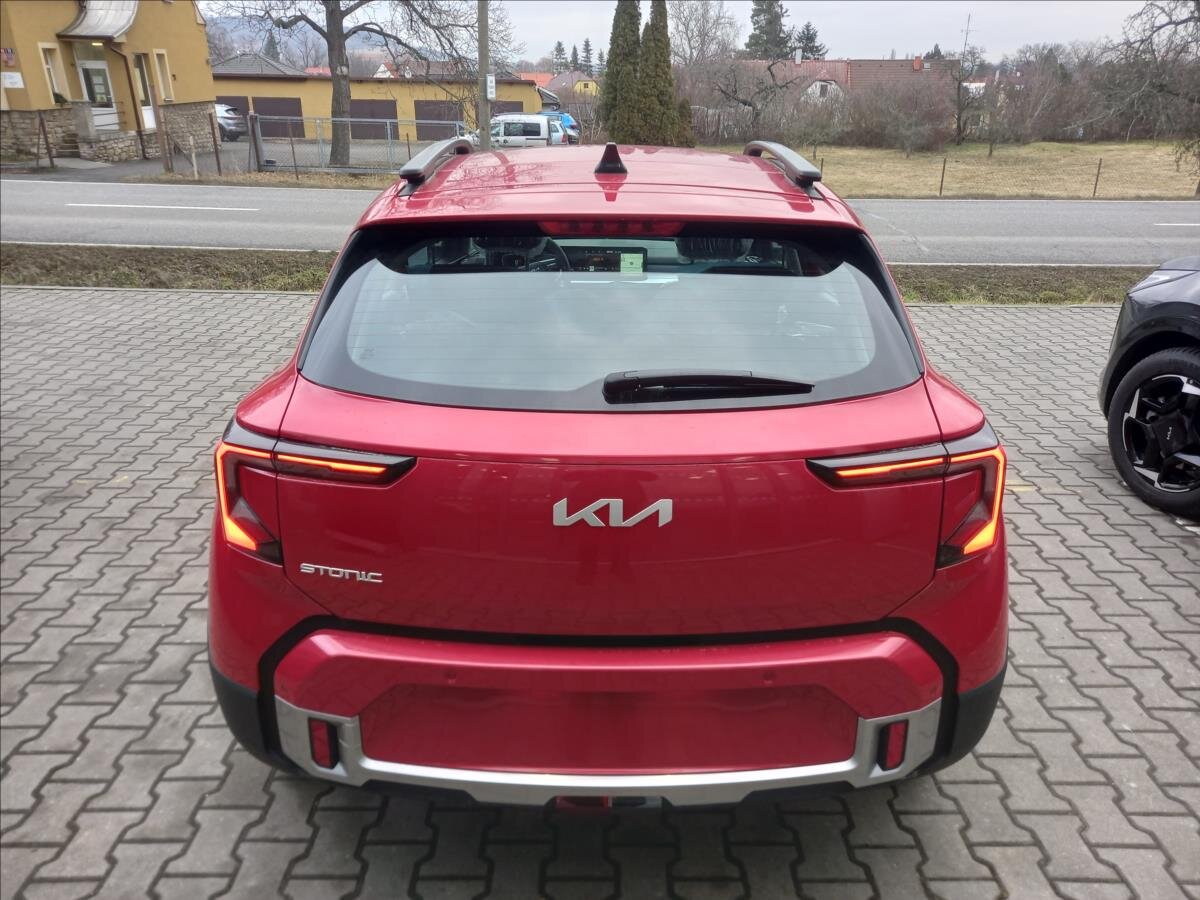 KIA Stonic Hatchback 998,0 74 kw