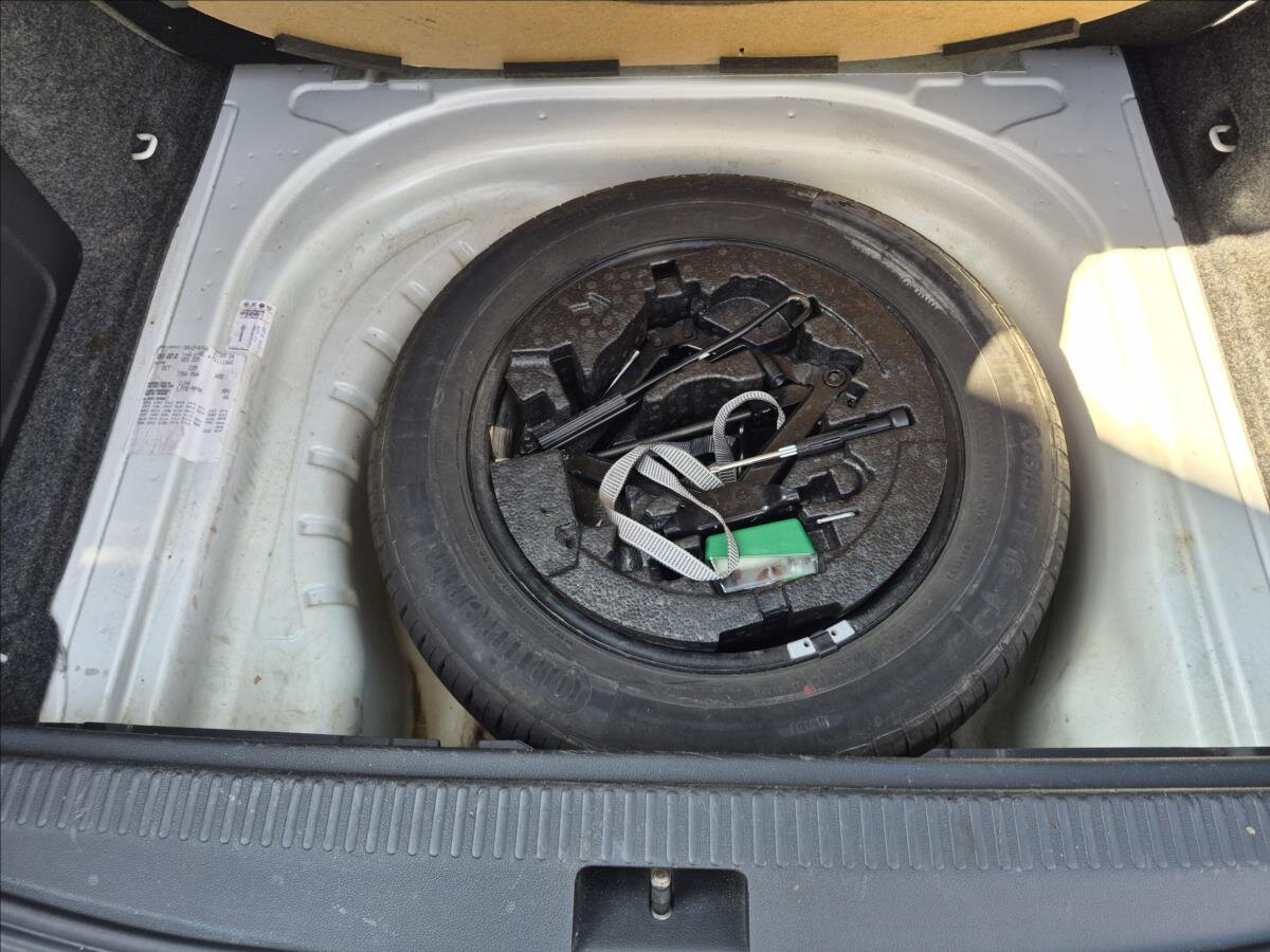 Škoda Octavia Kombi 1,6 l 77 kw