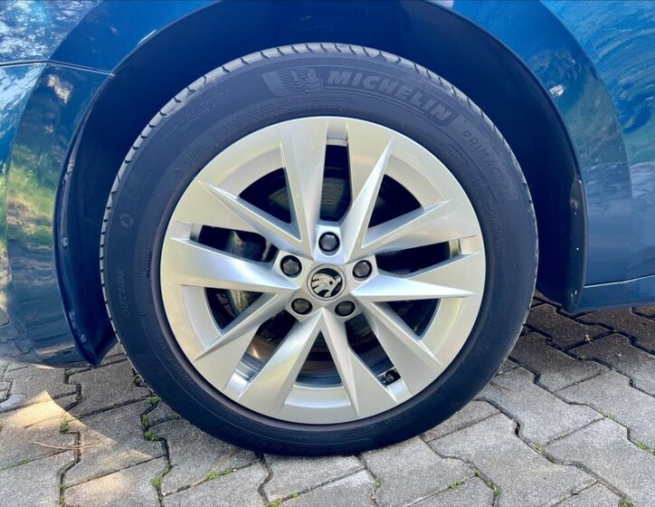 Škoda Octavia Kombi 2,0 l 85 kw