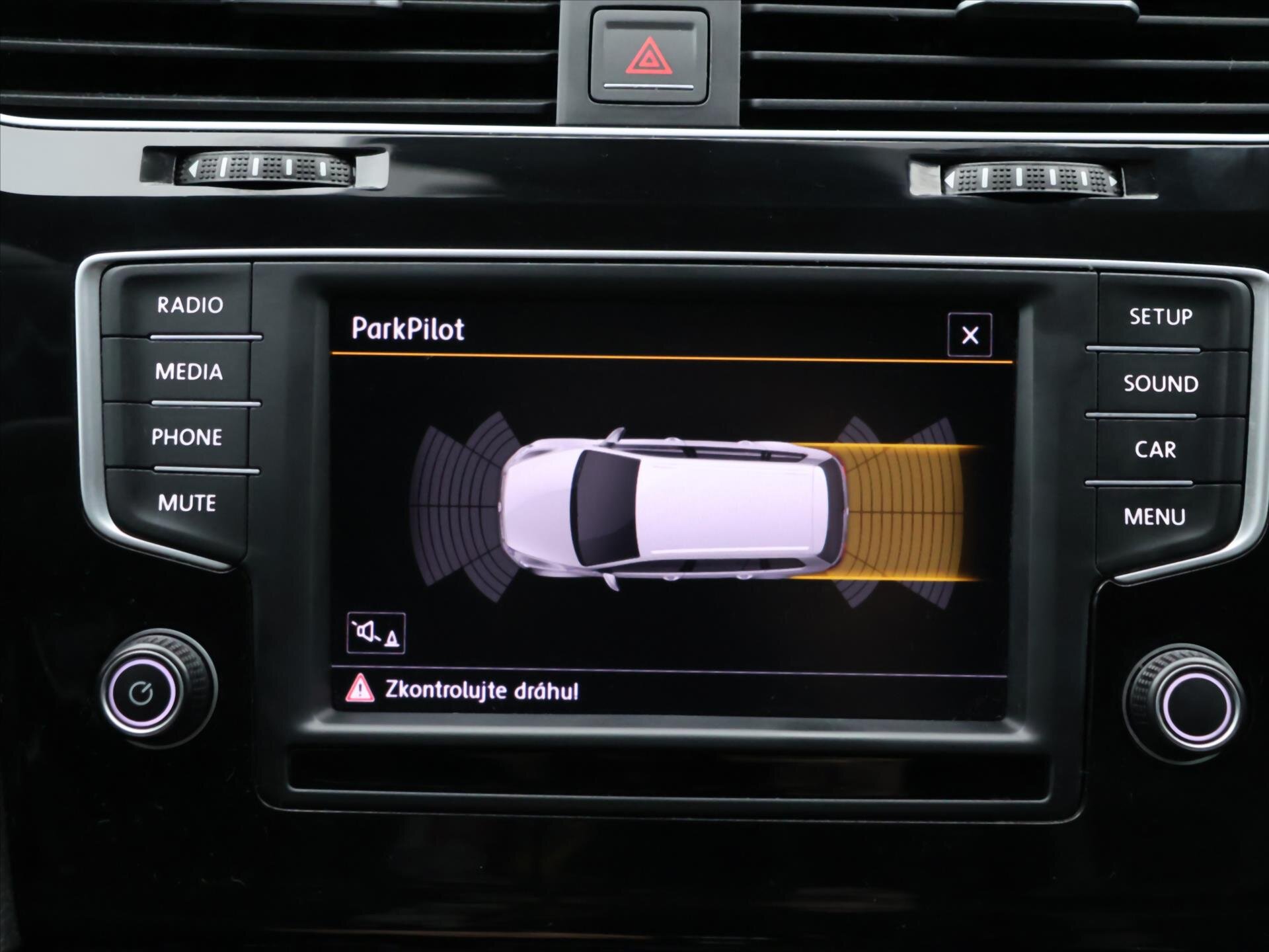 Volkswagen Golf Kombi 2,0 l 221 kw