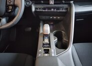 Toyota C-HR CUV 0,0 162 kw