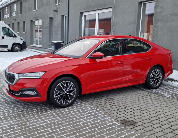 Škoda Octavia Sedan / Limuzína 1,5 l 110 kw