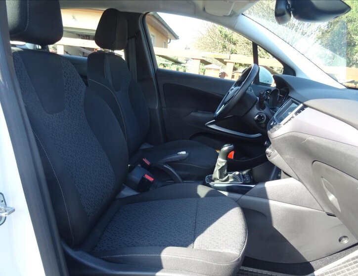 Opel Crossland X MPV 1,2 l 61 kw