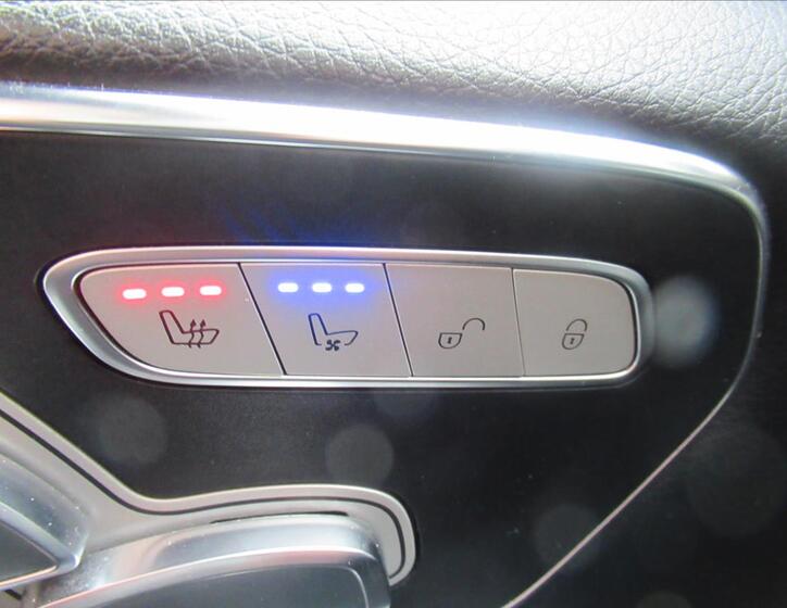 Mercedes-Benz Třídy V 19