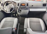 Volkswagen Multivan 15