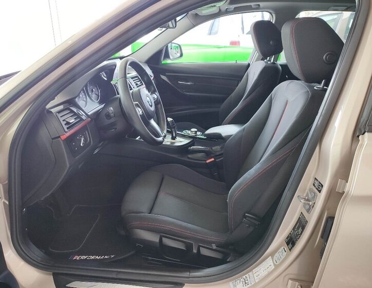 BMW Řada 3 Kombi 2,0 l 135 kw