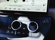 Land Rover Defender SUV / Terénní 5,0 l 313 kw