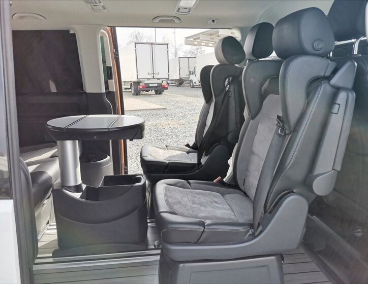 Volkswagen Multivan VAN / Minibus 2,0 l 150 kw