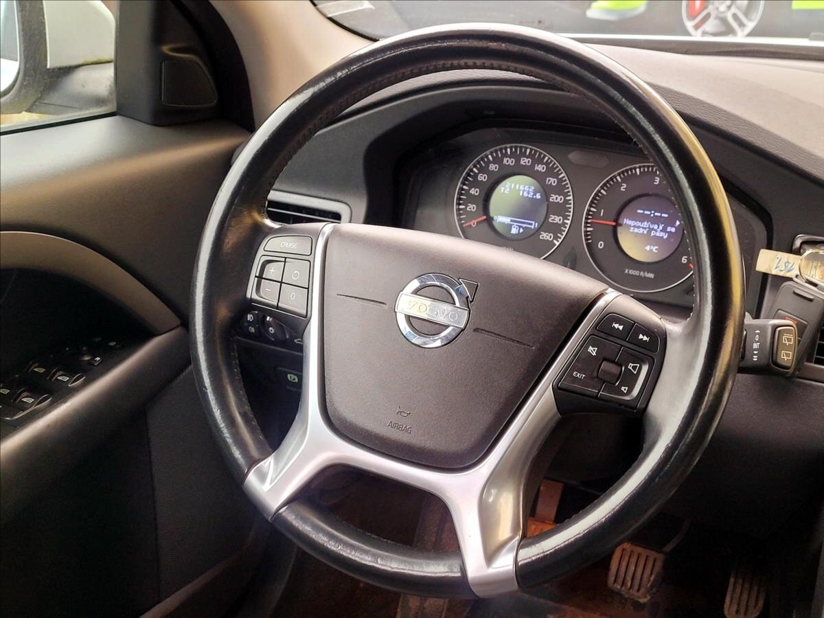 Volvo V70 Kombi 2,4 l 129 kw