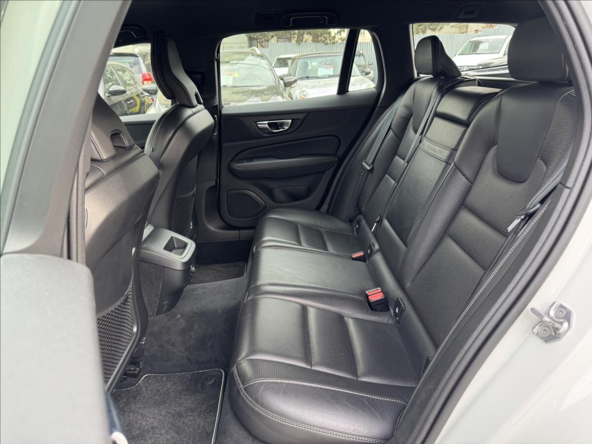 Volvo V60 Kombi 2,0 l 110 kw