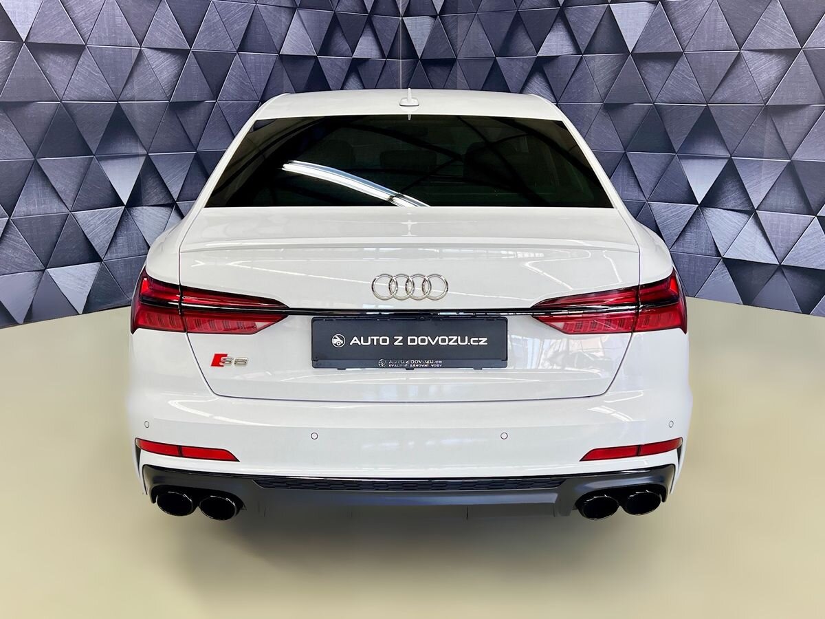 Audi S6 Sedan / Limuzína 3,0 l 253 kw