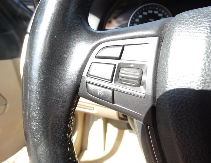 BMW Řada 5 Kombi 3,0 l 150 kw