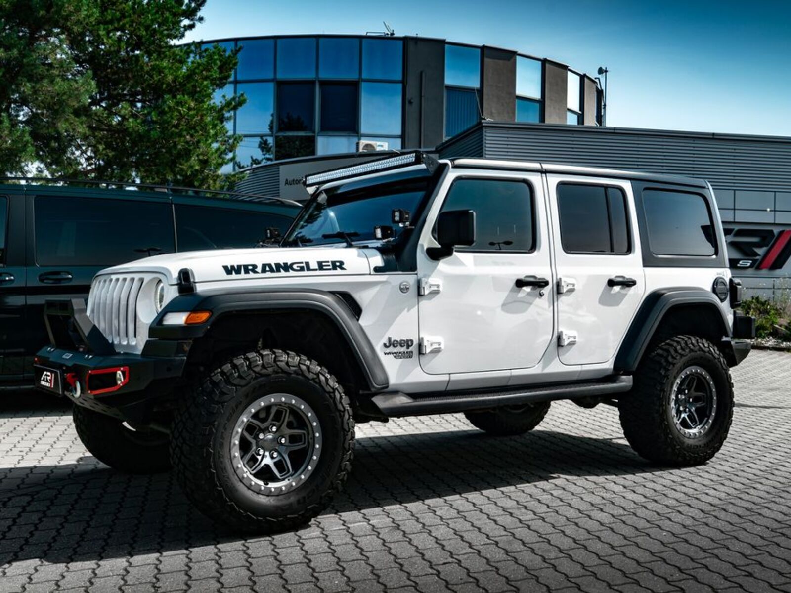 Jeep Wrangler 25