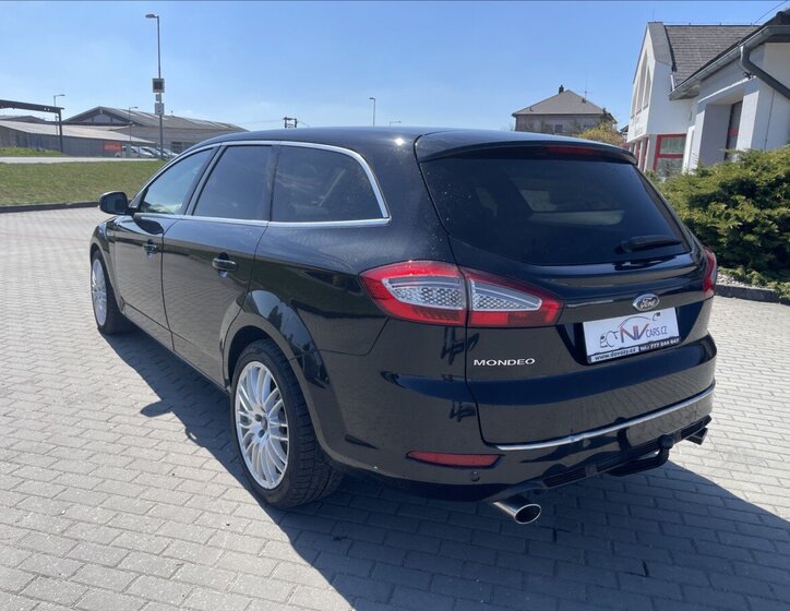 Ford Mondeo Kombi 2,2 l 147 kw
