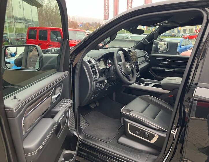 Dodge RAM Pick-up 3,0 l 313 kw