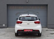 KIA Rio 6