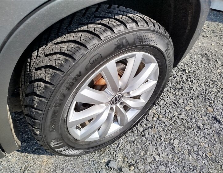 Volkswagen Tiguan SUV / Terénní 1,4 l 118 kw