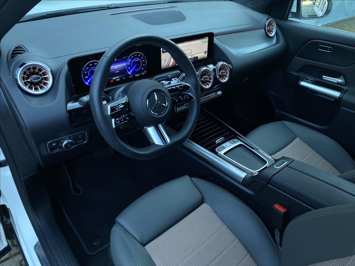 Mercedes-Benz EQA SUV / Terénní 0,0 140 kw