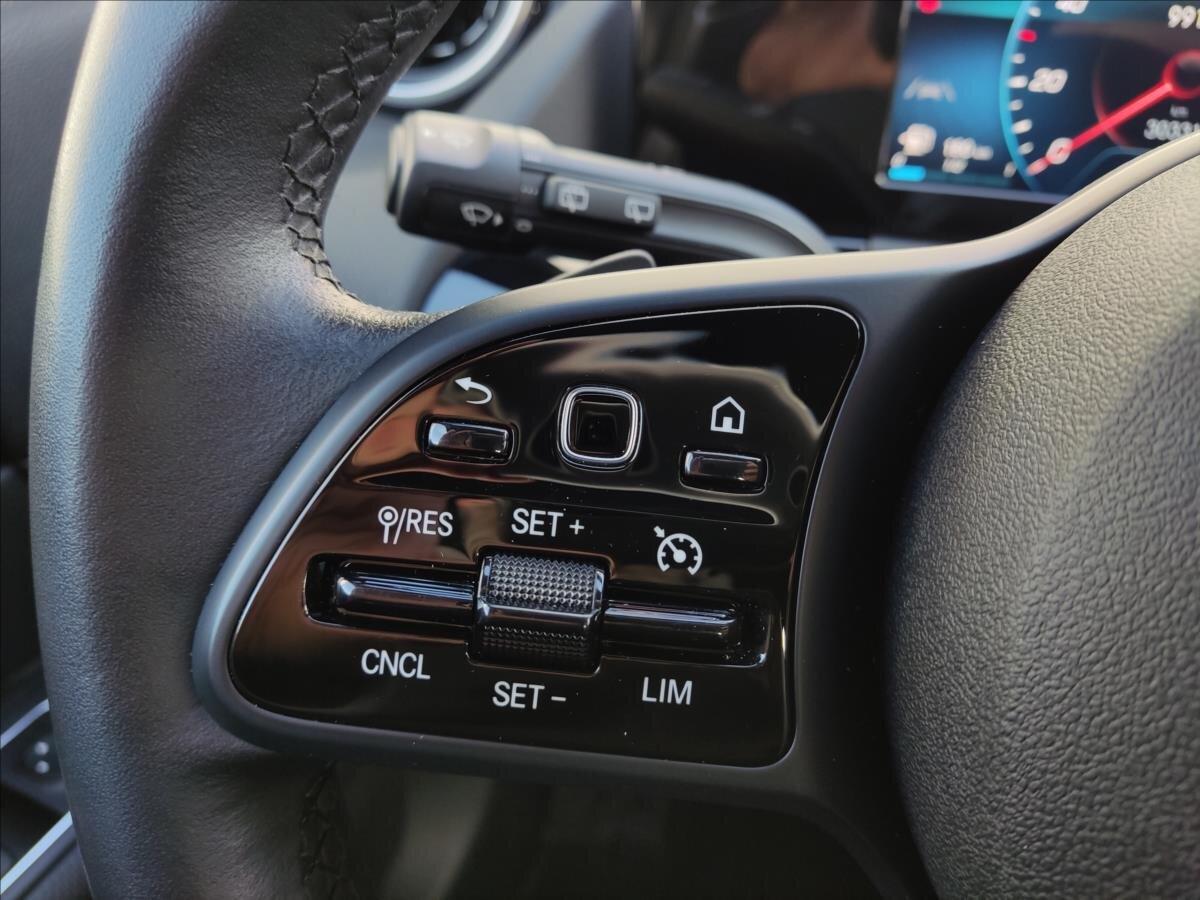 Mercedes-Benz Třídy B Hatchback 1,5 l 85 kw