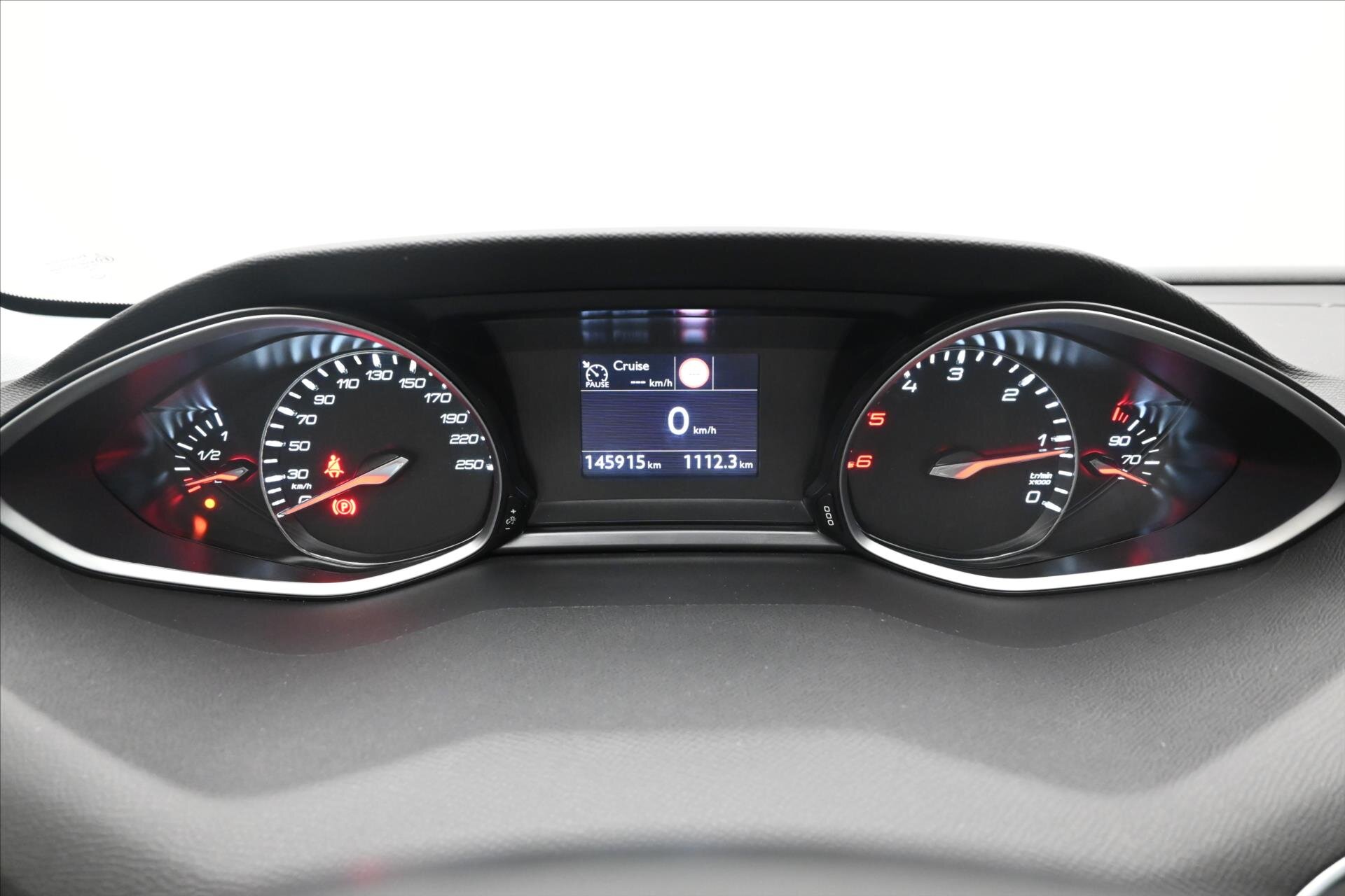 Peugeot 308 Kombi 1,5 l 96 kw