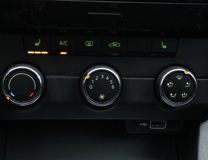 Škoda Octavia Kombi 1,5 l 110 kw