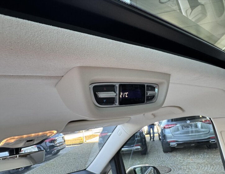 Mercedes-Benz Třídy V VAN-Minibus 2,0 l 140 kw