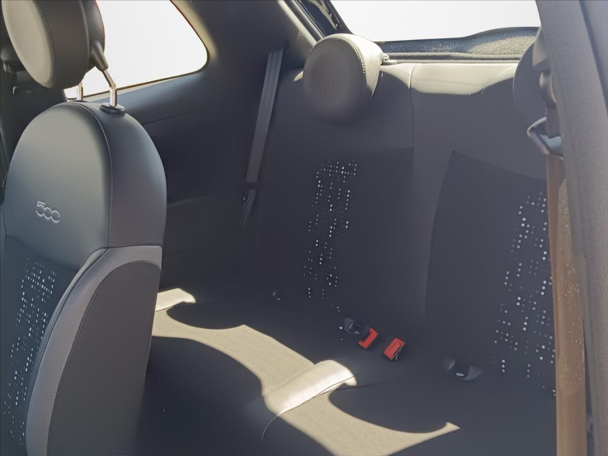 Fiat 500 Hatchback 999,0 51 kw