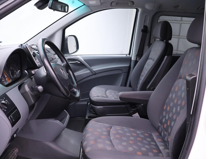 Mercedes-Benz Vito Kombi 3,0 l 150 kw