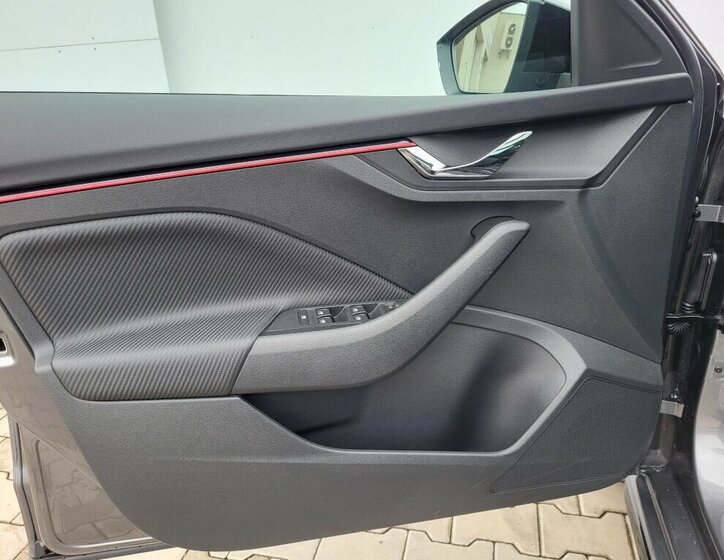 Škoda Scala Hatchback 999,0 85 kw