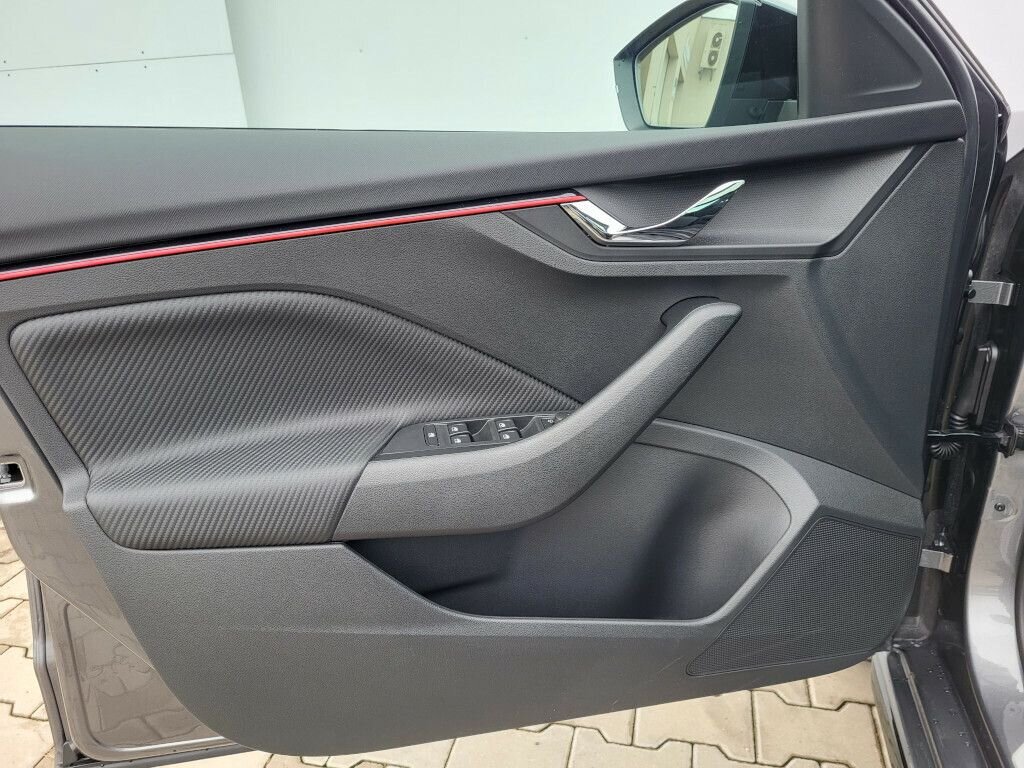 Škoda Scala Hatchback 999,0 85 kw