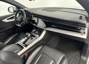 Audi SQ8 SUV 4,0 l 373 kw