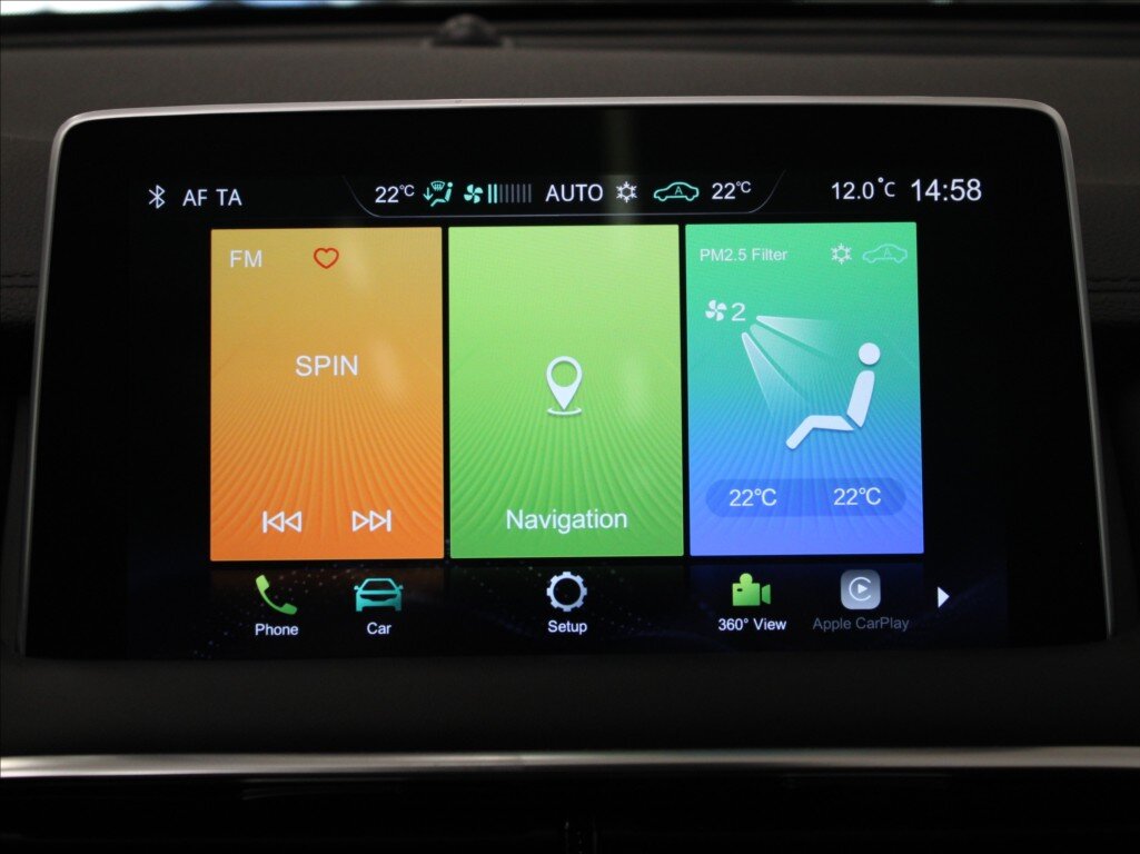 MG EHS SUV / Terénní 1,5 l 190 kw