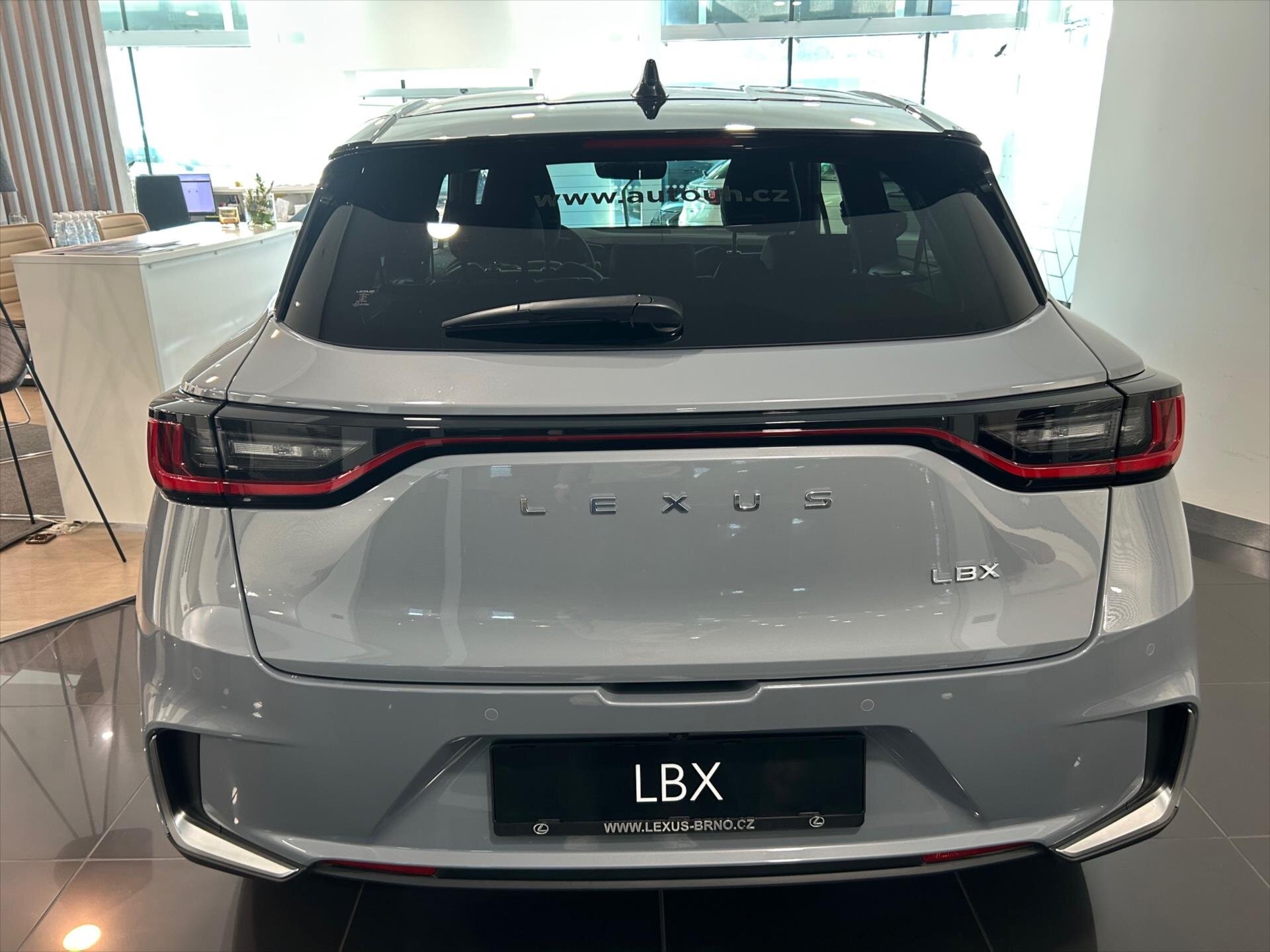 Lexus LBX SUV 1,5 l 100 kw