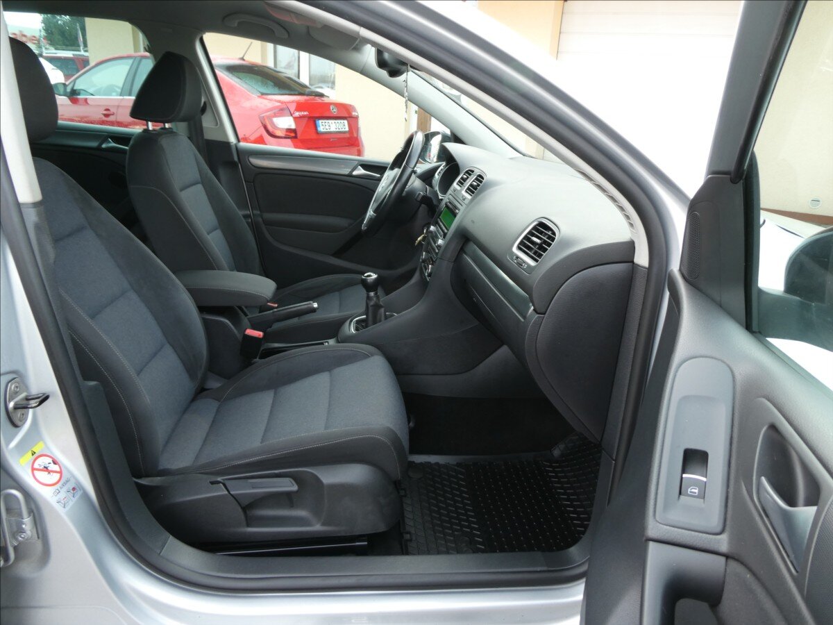 Volkswagen Golf Hatchback 1,4 l 90 kw