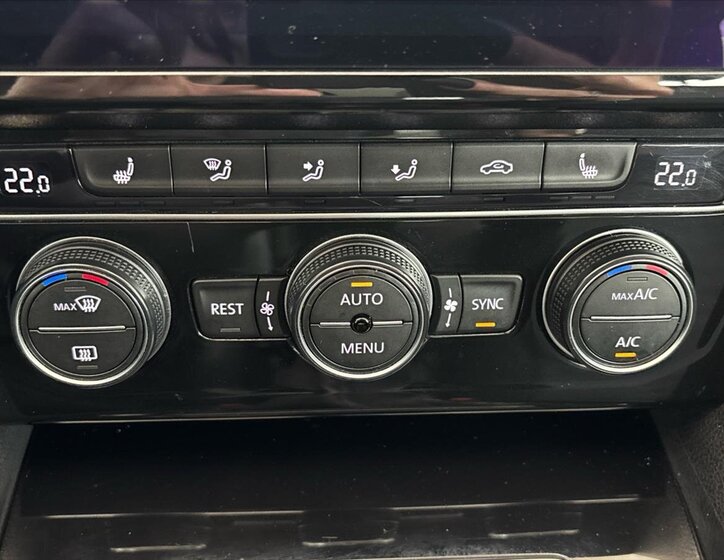 Volkswagen Passat Kombi 2,0 l 110 kw