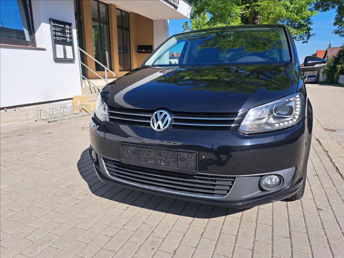 Volkswagen Touran Kombi 1,6 l 77 kw