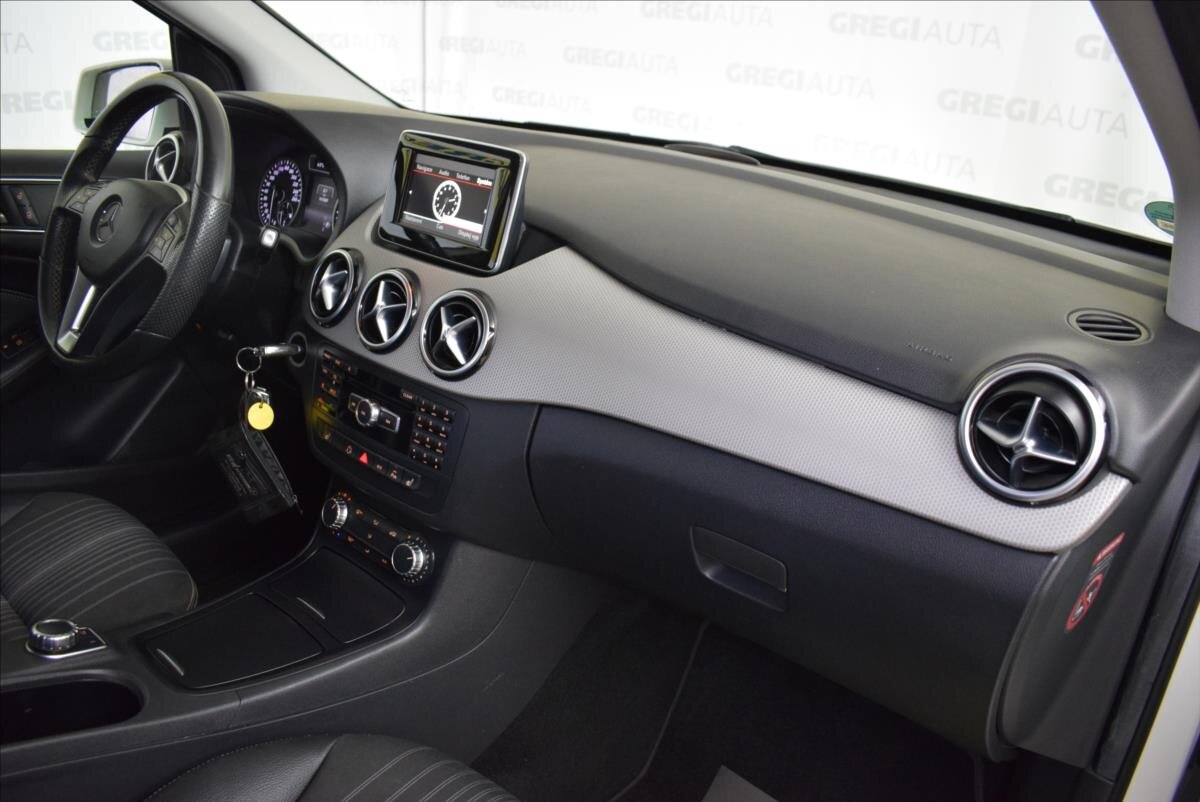 Mercedes-Benz Třídy B Hatchback 1,5 l 80 kw